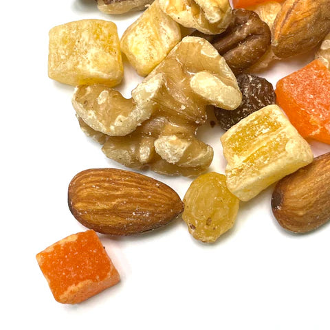 Omega Trail Mix Bulk - 25 Lbs

Ingredients: almonds, pecans, walnuts, raisins, papaya,
pineapple