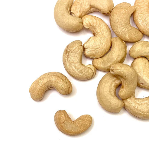 Roasted Unsalted Cashews #320 Bulk - 25 Lbs